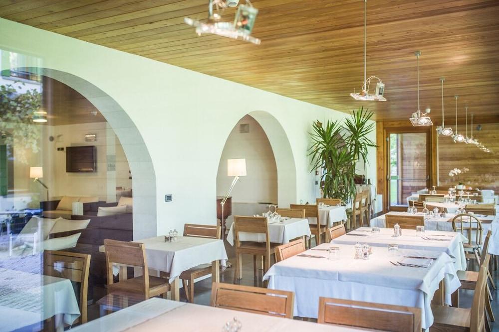 Hotel La Pergola 3*